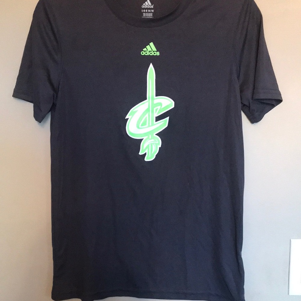 Cleveland Cavaliers Adidas Youth-Large T-shirt